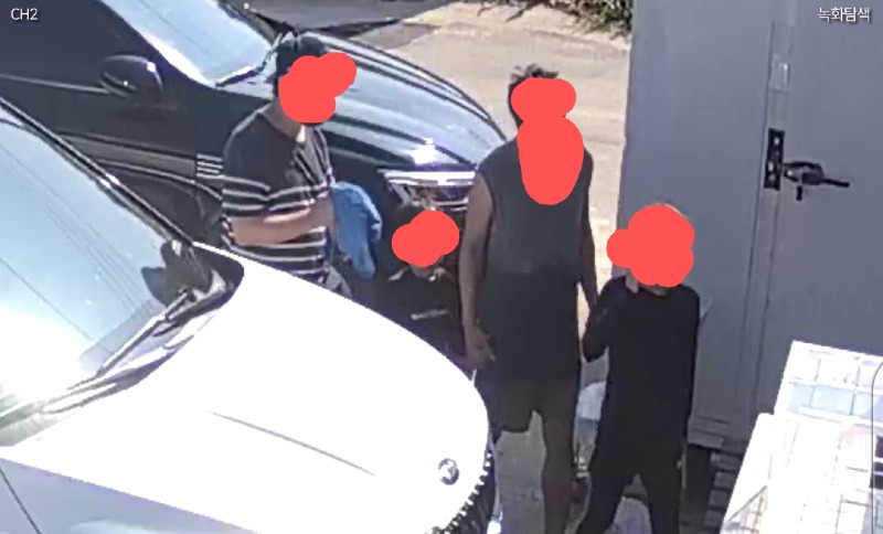 女자취방침입해샤워후쓰레기투척CCTV딱걸린카니발가족