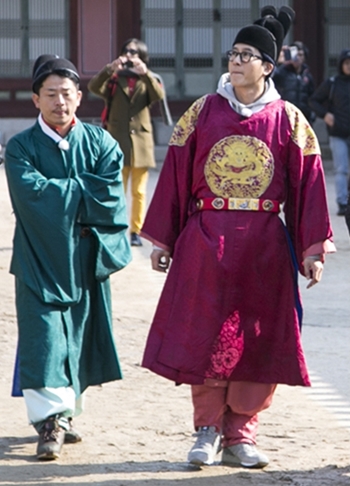 1박2일 왕 김주혁과 내시 김준호