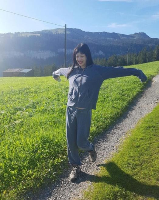 설리노브라3