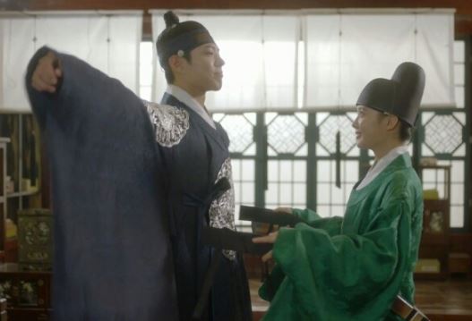 구르미 이영 팔자세 4