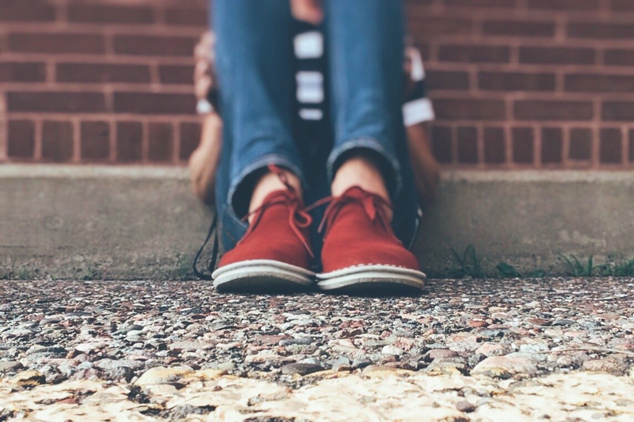 lonely-1466900_1280