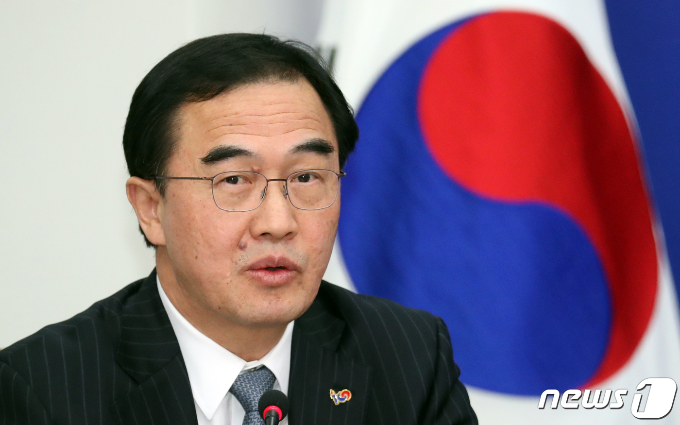 탈북민에미운털文정부통일장관…3명모두고소·고발수난 (2)