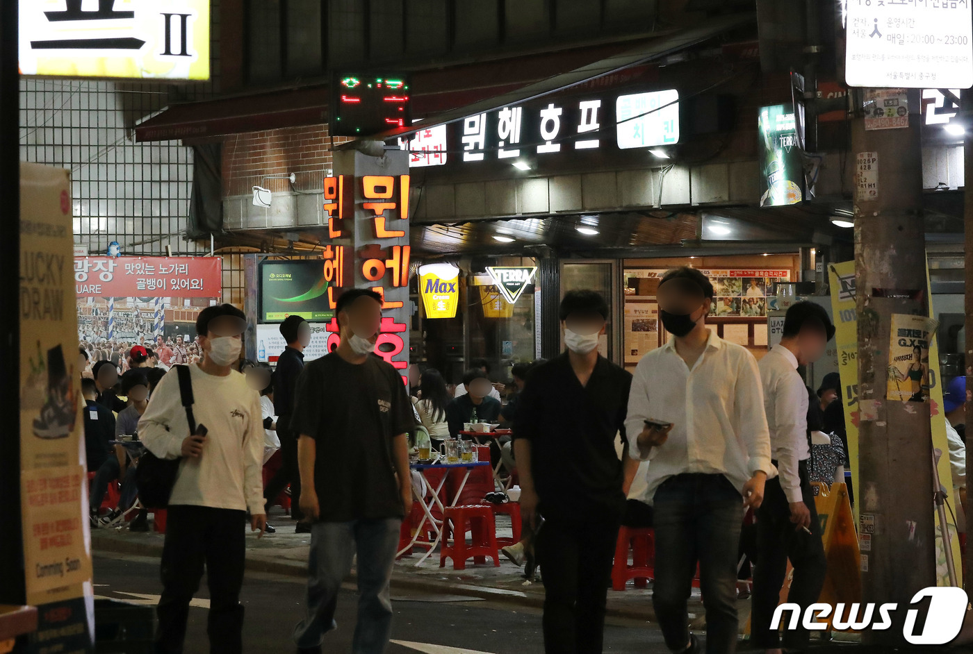 위드코로나한달로끝…자영업자연말연시에다죽으라는거냐