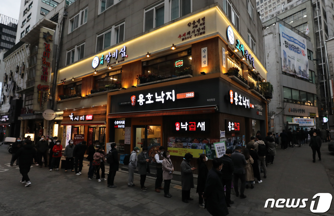역대급사전투표무슨일이…단일화반발이냐정권심판결집이냐