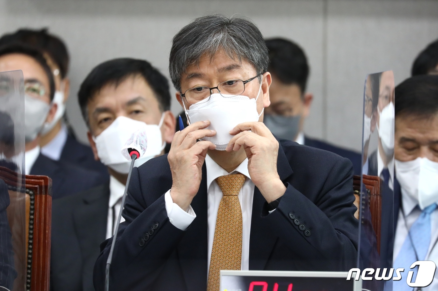 野尹교통체증논란에대안있나답한김대기사과없다면해임요구