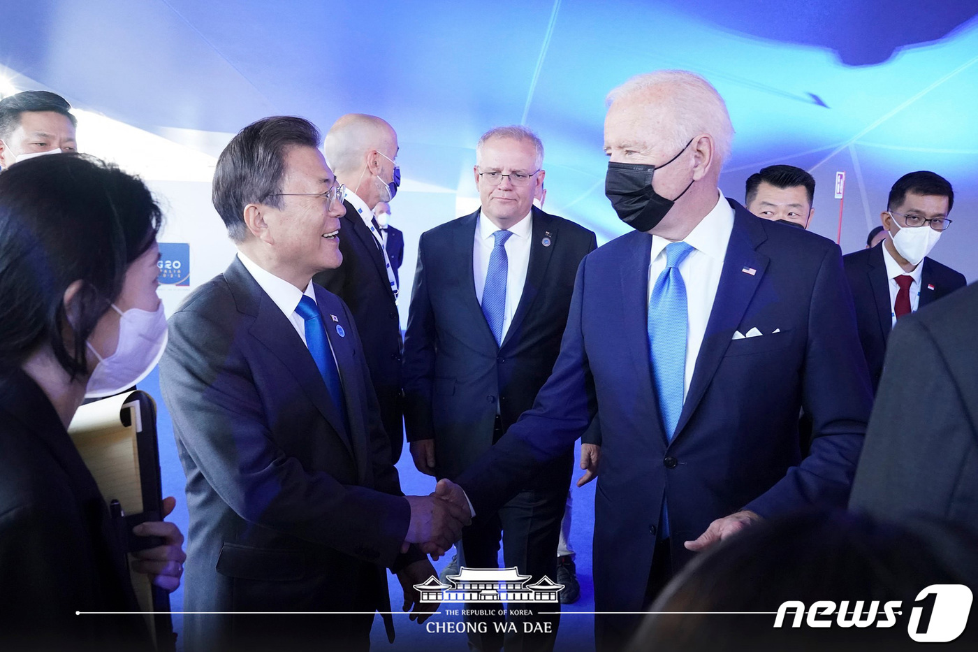 높은관심부담됐나바이든文안본다…文측해줄말없다