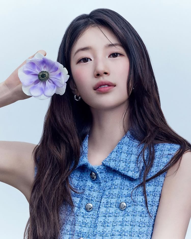 Hot News-수지, 자연을 배경으로 한 화보로 팬 심장 저격!