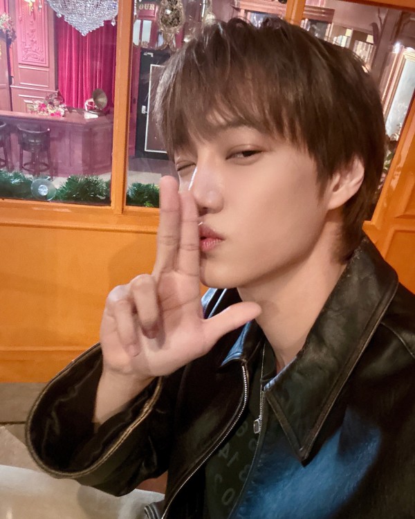EXO 공식 인스타그램 이미지