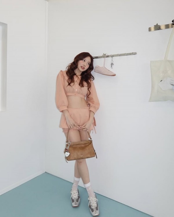나연 인스타그램 이미지