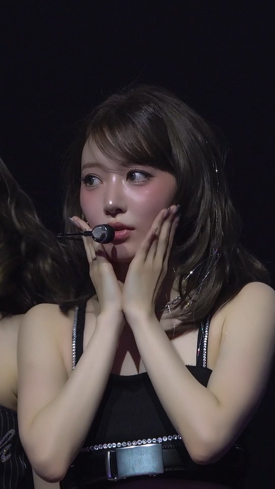 르세라핌 공식 인스타그램 이미지