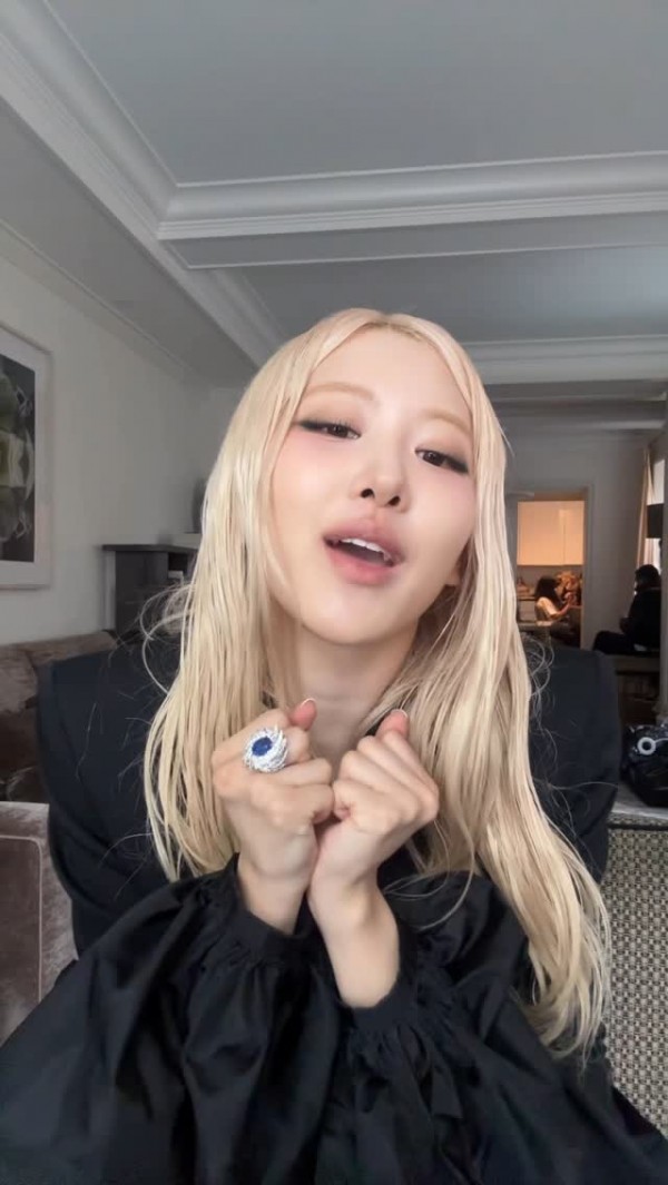 로제 인스타그램 이미지
