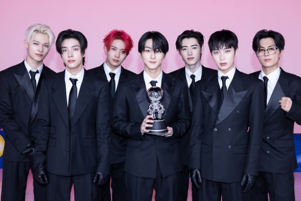엔하이픈, 엠카운트다운 첫 음악방송 1위 차지 이미지