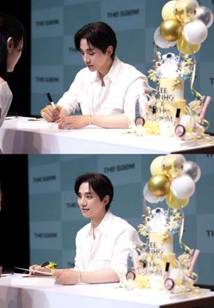 이준호 팬 사인회, 뜨거운 호응 속 성황리 종료 이미지