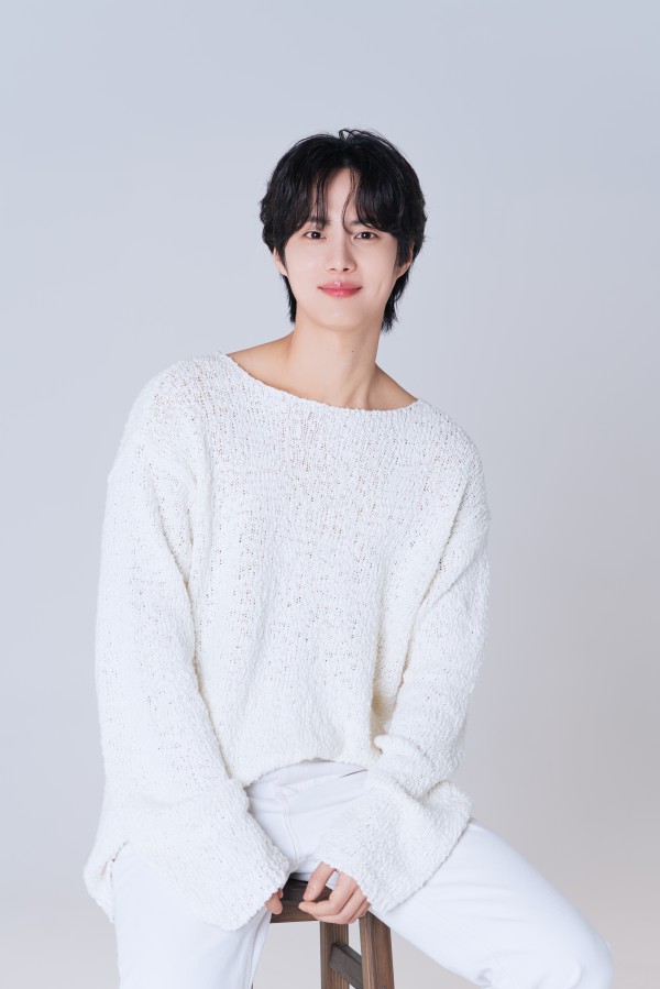 최경훈, 스프링이엔티와 전속 계약 체결 이미지