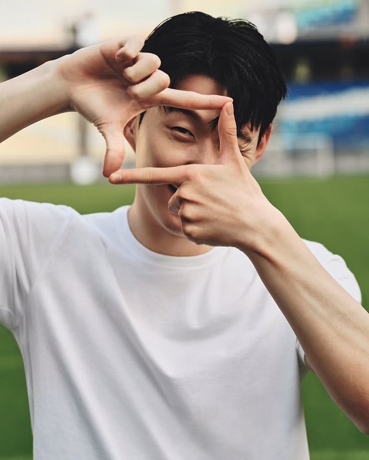손흥민